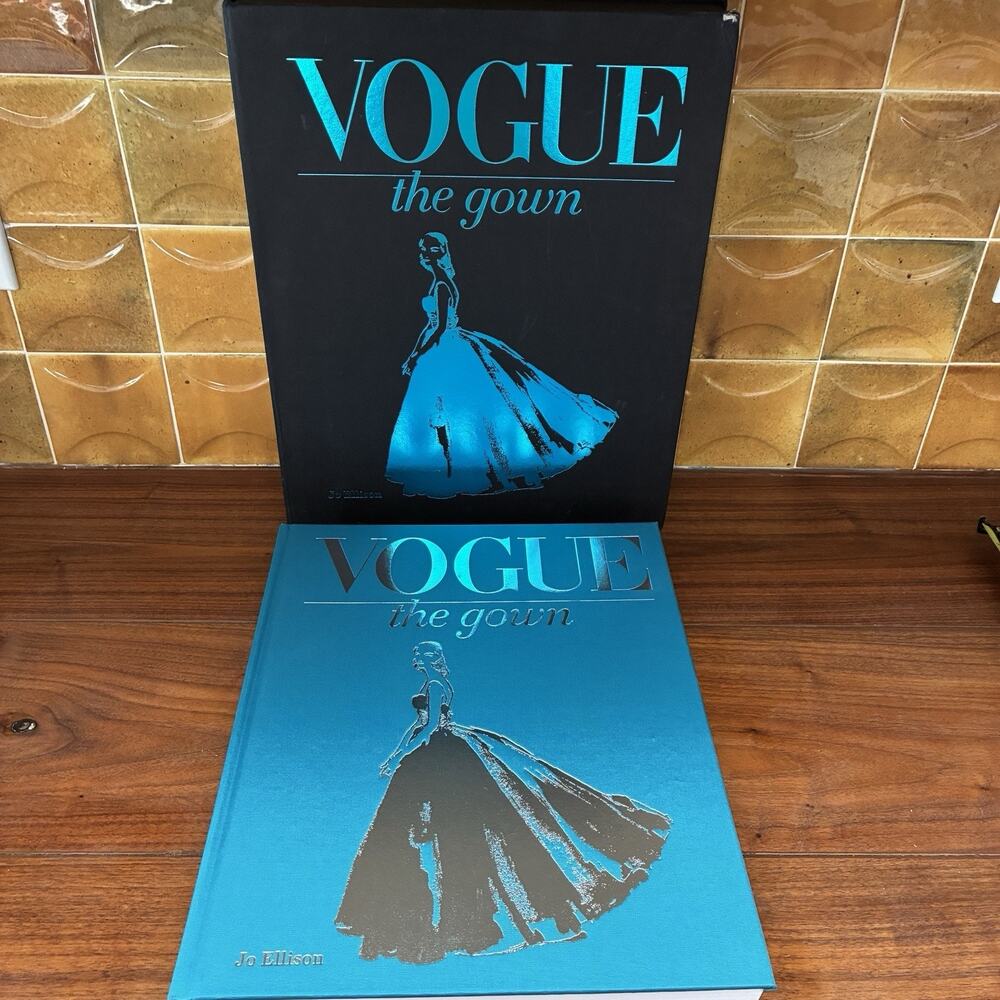 Vogue The Gown by Jo Ellison Hardcover in Box 2014 Firefly